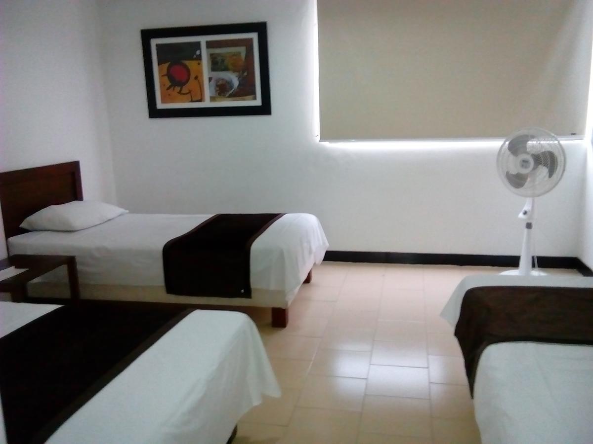 Hotel Hacaritama Ocaña Zewnętrze zdjęcie